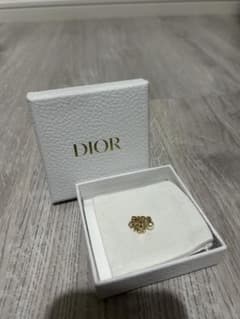 Dior イヤリング Dio(r)evolution クリップイヤリングのサムネイル