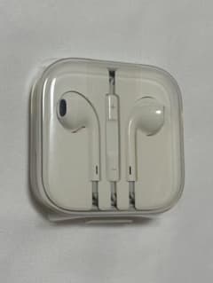 Apple純正 有線イヤホンのサムネイル