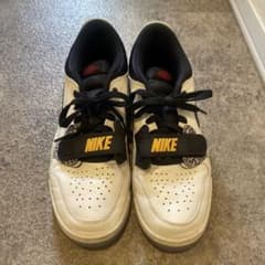 Jordan Legacy 312 Low Lakersのサムネイル