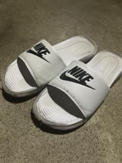 NIKE シャワーサンダル ホワイト 25cmのサムネイル