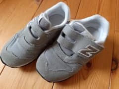 【newbalance】スニーカー【15㎝】のサムネイル