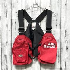 Abu Garcia フィッシングベスト 赤 フリー 旧タグ 多ポケット Abu Garcia フィッシングベスト 赤 フリー 旧タグ 多ポケット - メルカリ