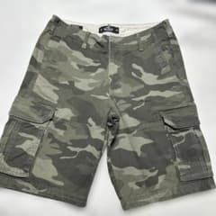 Hollister カモフラ柄 カーゴショートパンツ 33のサムネイル
