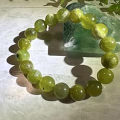 Xmasセール！サーペンティン 蛇紋石 岫玉 色濃いめ 約11mm