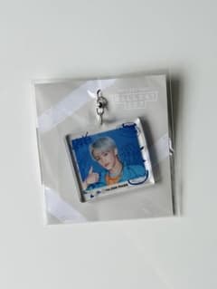 NCT 127 Cafe マーク アクリルキーホルダー - メルカリ