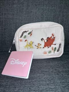 ディズニーキャラクター　刺繍ポーチ　ライオンキング