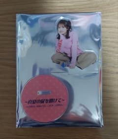 秋元真夏 アクリルスタンドのサムネイル