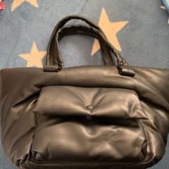 ZARA BASIC トート 中綿 ふわふわ バッグ 未使用品のサムネイル