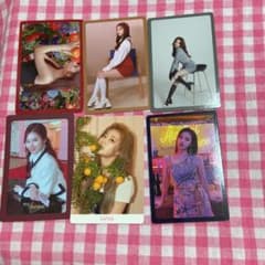TWICE サナ 特典トレカセットのサムネイル