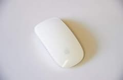 apple Magic Mouse  乾電池式のサムネイル