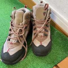 トレッキングシューズ 登山靴のサムネイル