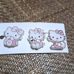 ハローキティ 前髪クリップ　ヘアクリップ 3個セットのサムネイル