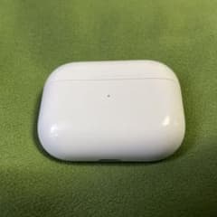Apple AirPods Pro 充電ケースのサムネイル