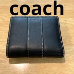 coach 二つ折り財布のサムネイル