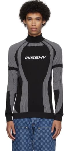 misbhv タートルネックのサムネイル