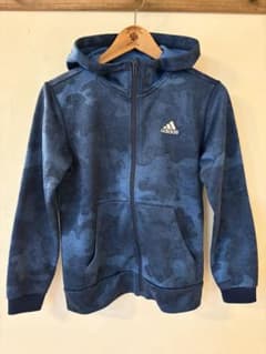 adidas キッズ ジップアップパーカー カモフラ柄　150cmのサムネイル