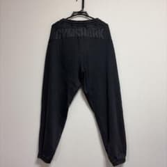 Gymshark スウェットパンツ ブラックのサムネイル