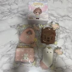 MOMOスクイーズ　冬シリーズのサムネイル