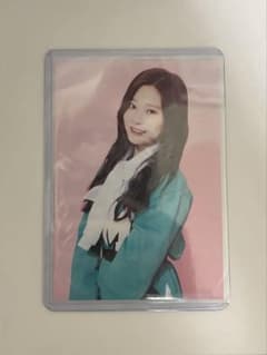 IZ*ONE Twelve(Beware)ランダムトレカ4枚セット 1104531235.jpg?1609155092 ミンジュ タレントカード