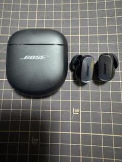 BOSE QuietComfort Ultra ワイヤレスイヤホンのサムネイル