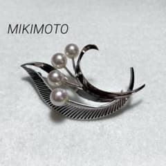 テリ強✨】MIKIMOTO ミキモト 4珠 パール ブローチ 花束 あこや - メルカリ