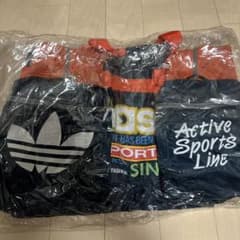 限定　adidas ボストンバッグのサムネイル