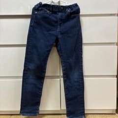 UNIQLO KIDS デニムパンツ 130cmのサムネイル