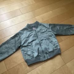 120 BREEZE 薄手ブルゾンのサムネイル
