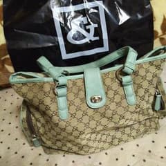 早い者勝ちピンキー&ダイアンバックのサムネイル