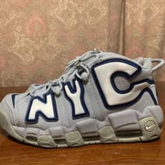 日本未発売　NIKE モアテン NYC 27cmのサムネイル