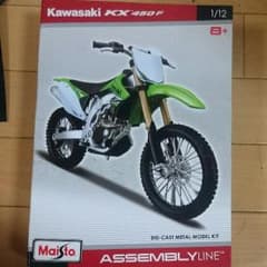 KAWASAKI KX450Fのサムネイル