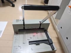 裁断機　PLUS PK-513Lのサムネイル