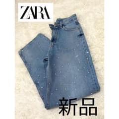 【新品】ZARA ビジュー付きライトブルーデニム✨のサムネイル
