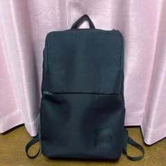 【美品】ノースフェイス　シャトルスリムデイパックのサムネイル