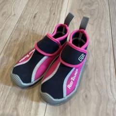 REEF TOURER マリンシューズ 17cm ピンクのサムネイル