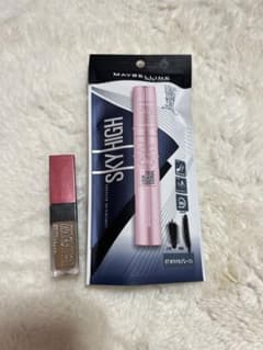 MAYBELLINE SKY HIGH マスカラ 07 ゆうぐもグレージュのサムネイル