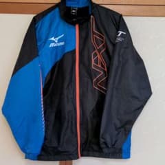 キッズ　ウィンドブレーカーのサムネイル