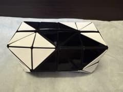 BAOBAO ISSEY MIYAKE ポーチ ブラック×ホワイト 保存袋のサムネイル