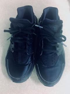 NIKE AIR HUARACHE ナイキ エア ハラチのサムネイル