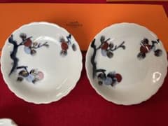 ◉セール！美品　小皿2枚　金彩　柿　花輪　銘あり