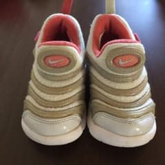 NIKE ナイキ ダイナモフリーのサムネイル