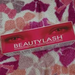 【最終値下げ】【新品】まつ毛美容液♡BEAUTYLASHのサムネイル