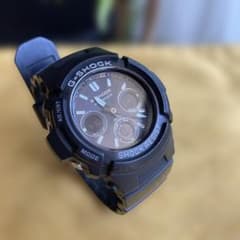 CASIO G-SHOCK 電波ソーラー AWG -M100SB 美品　値下げのサムネイル