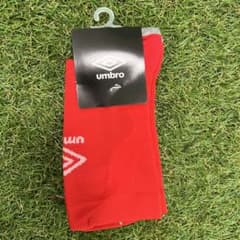 umbro サッカーソックス UAS8333 レッド 22-24cmのサムネイル