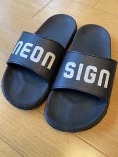 NEÓN SIGN ネオンサイン　サンダルのサムネイル