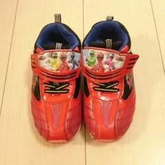 【19.0】トッキュウジャー＊スニーカーのサムネイル