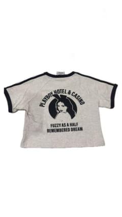 PLAYBOY SEQUENZ クロップドTシャツのサムネイル