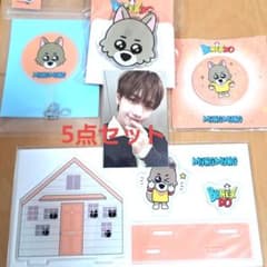 BOYNEXTDOOR ジェヒョン グッズ5点セット トレカ　プネクドのサムネイル