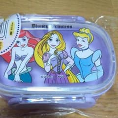 ディズニープリンセス☆新品、未使用 お弁当箱♪のサムネイル