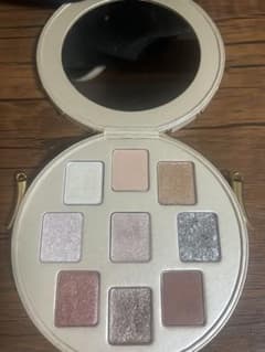 shu uemura TASAKI アイシャドウのサムネイル